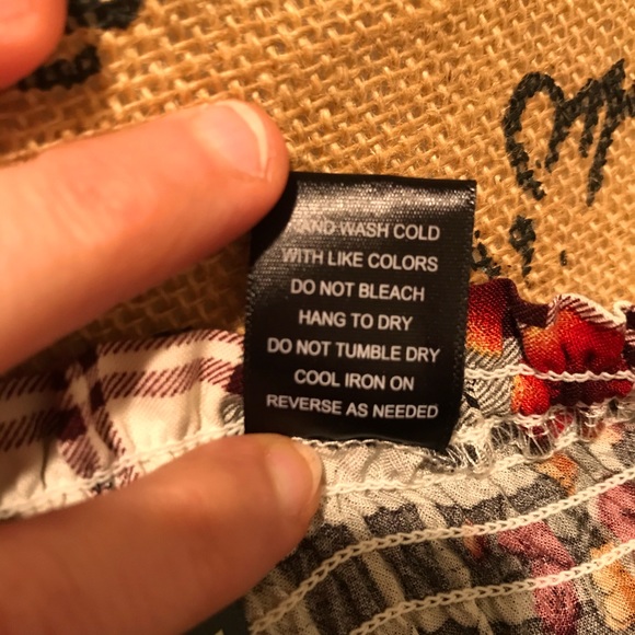 NWT-Ivory Love Floral Plaid Lace Off Shoulder Short Sleeve Blouse-S - Picture 13 of 15